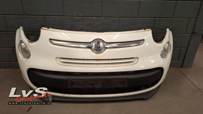 Voorbumper van een Fiat 500L (934), Auto-onderdelen, Carrosserie en Plaatwerk, Gebruikt, -, -, Ophalen of Verzenden