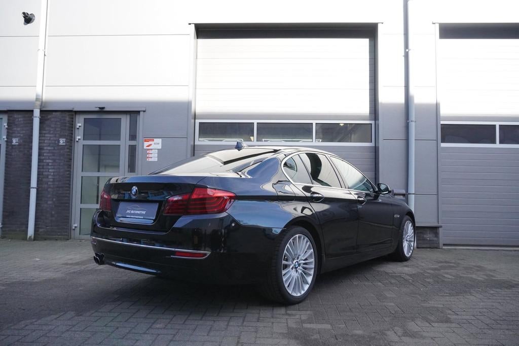 BMW 5-serie 525d, Auto's, Automaat, Achterwielaandrijving, 2000 kg, Zwart