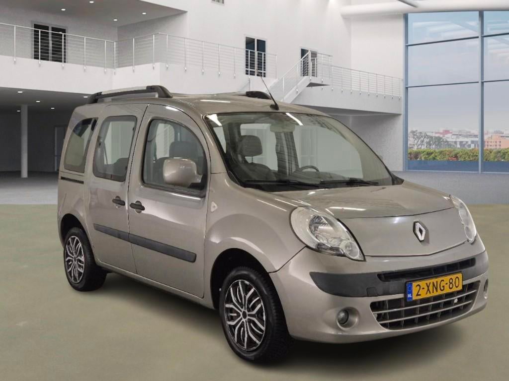 Renault Kangoo Family 1.6-16V Privilège, 1373 kg, Gebruikt, 4 cilinders, Bruin
