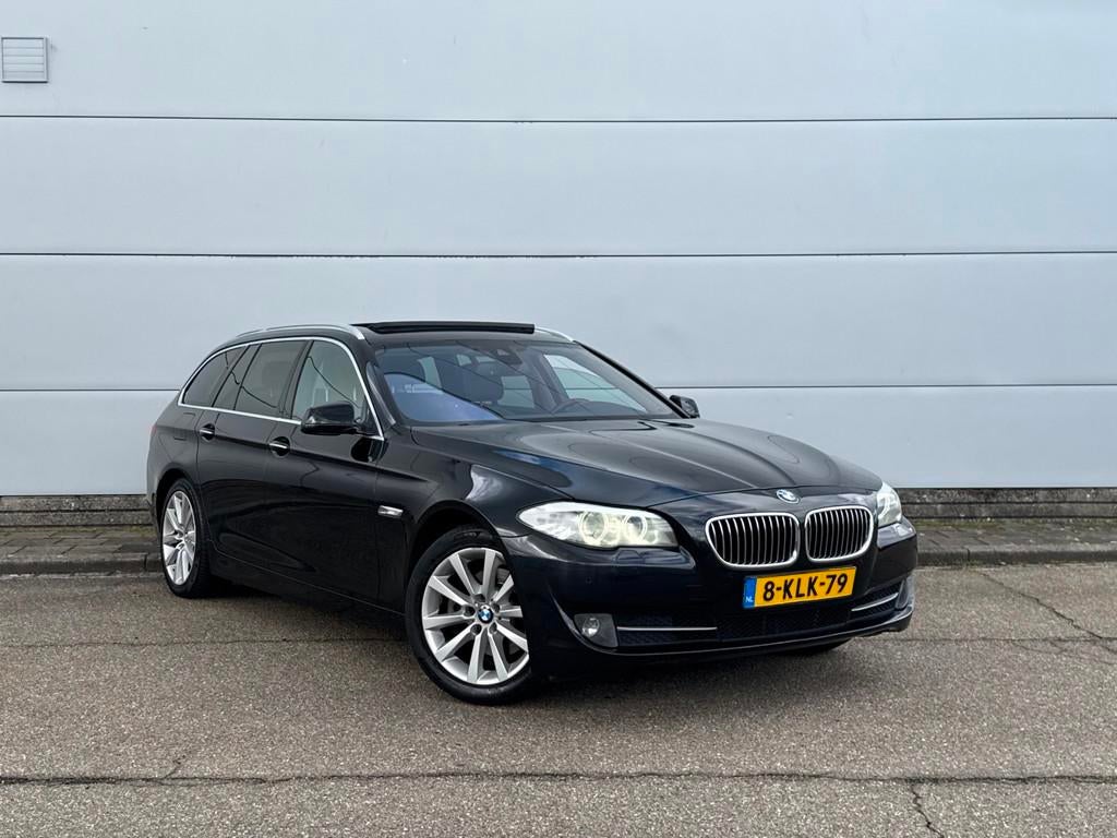 BMW 5-serie Touring 520d Executive (bj 2012) Softclose|Panor, Automaat, Euro 5, Zwart, 2000 kg