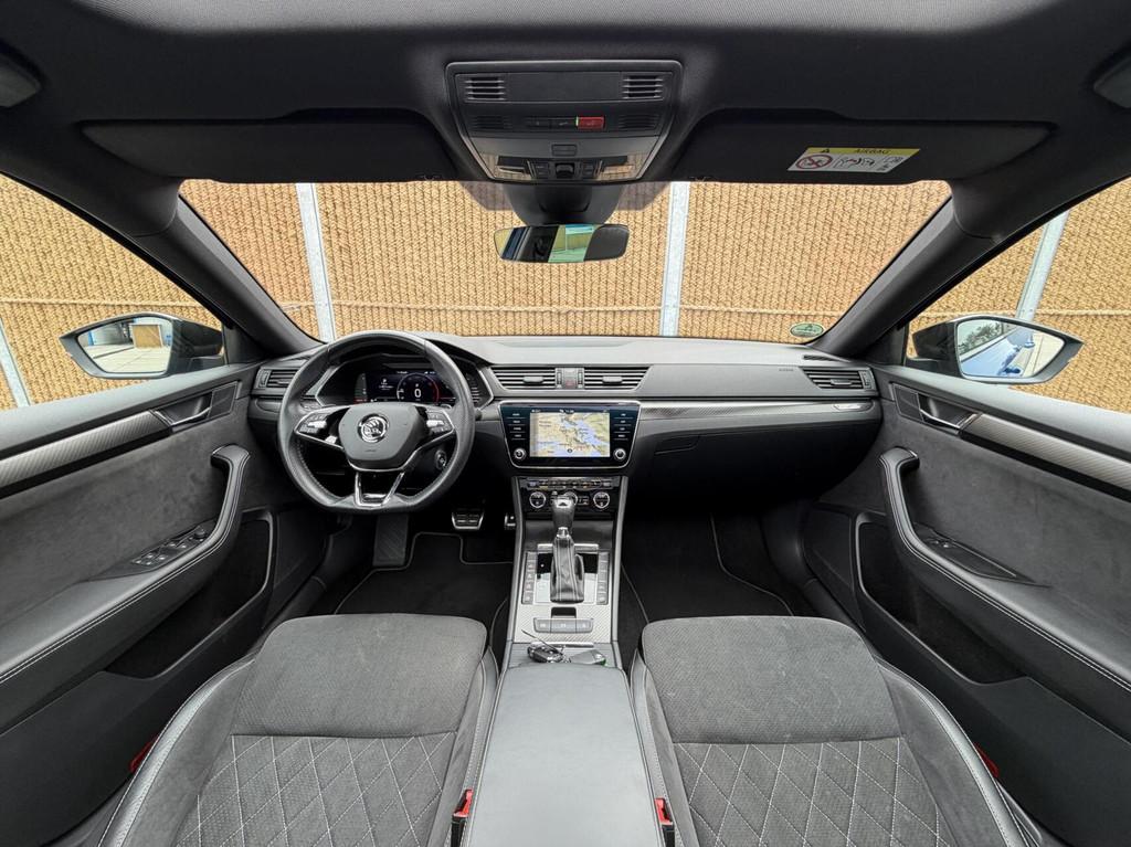Skoda Superb Combi 1.4 TSI iV Sportline Automaat | Panoramad, Gebruikt, Euro 6, 4 cilinders, Blauw