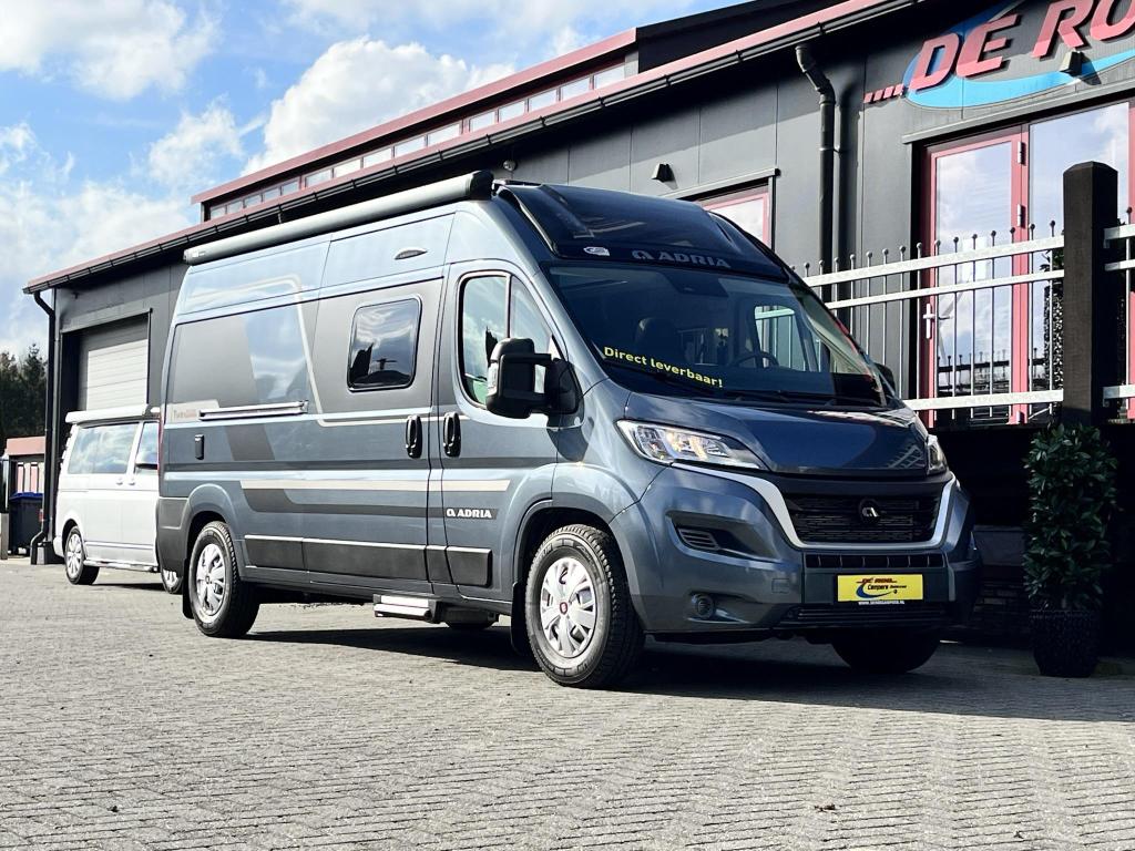 Adria Twin Supreme 600 SPB - Automaat - Compacte buscamper, Fiat, Tot en met 2, Bedrijf, Diesel