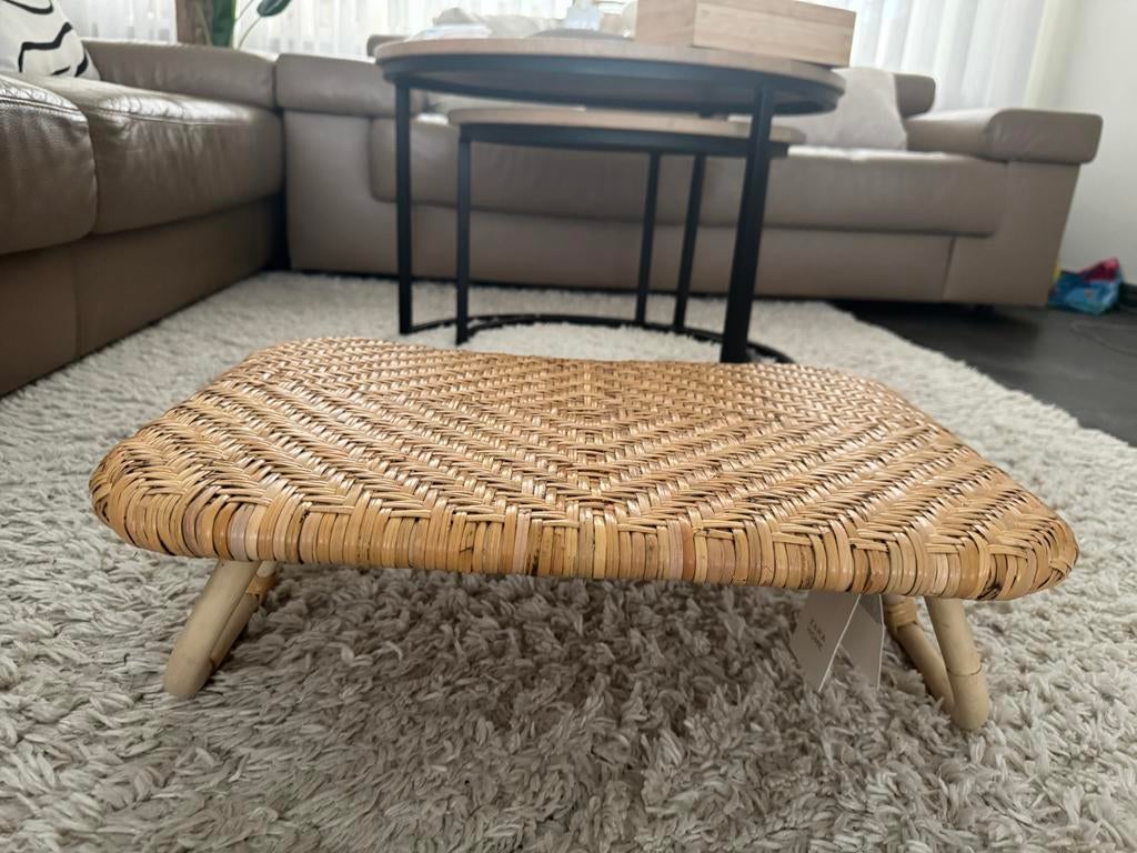 Zara Home Rotan Inklapbaar Tafeltje - Nieuw, Huis en Inrichting, Tafels | Bijzettafels, 45 tot 60 cm, Overige materialen, Minder dan 55 cm