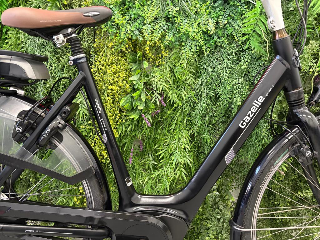 Gazelle Grenoble C7+ – Bosch Active Line Plus - 400Wh - 57cm, Wilhelminaweg 8, 6951 BP Dieren (NL), Info@gazelle.nl, Ophalen of Verzenden