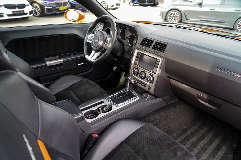 Dodge CHALLENGER SRT8 6.4 392 HEMI | Schuifdak | Luxe Leder, Auto's, Dodge, Euro 5, Gebruikt, Overige kleuren, 120 €/maand