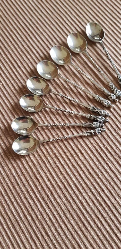 Apostel lepeltjes, Verzenden