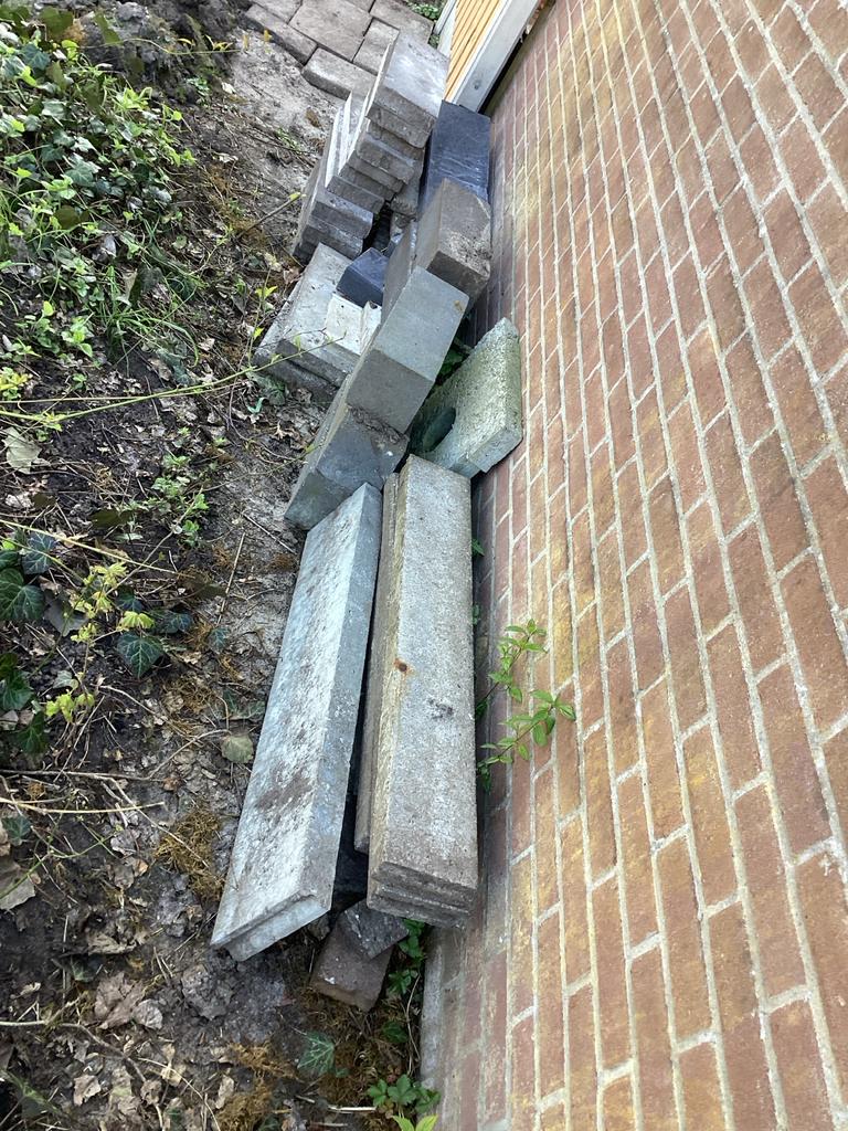 Stapelblokken en Trottoirbanden (Antraciet/Grijs), Ophalen, Gebruikt, Overige typen, Minder dan 5 m²