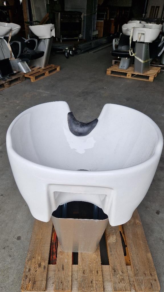 Kappersstoel wasunit was unit merk Beauty Star ( 282 ), Huis en Inrichting, Stoelen, Ophalen, Wit, Zo goed als nieuw, Nb