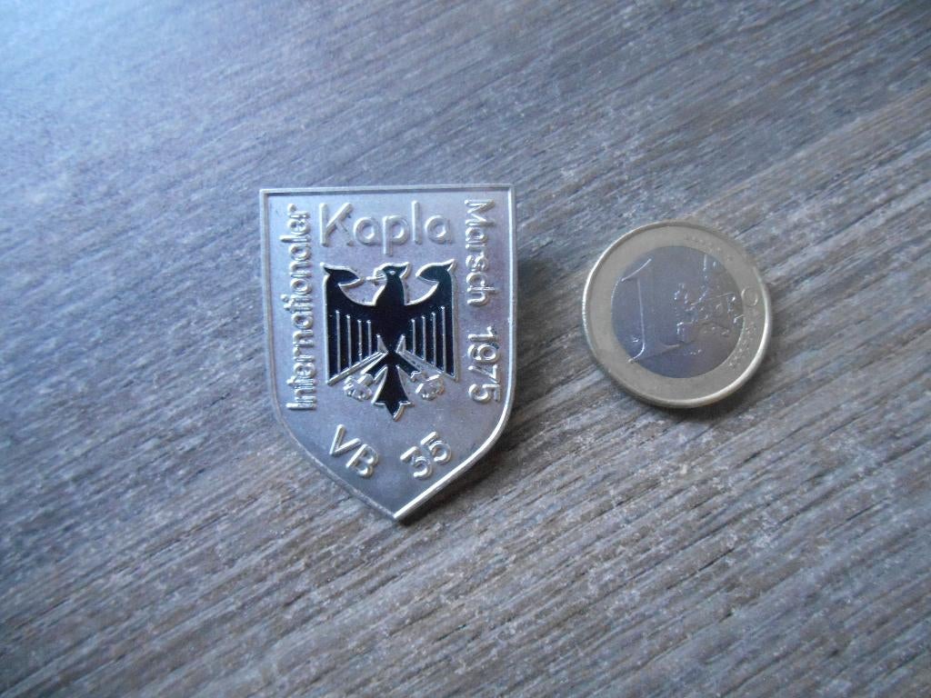 Kapla internationaler Marsch 1975 VB 35 broche / speld, Ophalen of Verzenden, Landmacht, Duitsland, Embleem of Badge