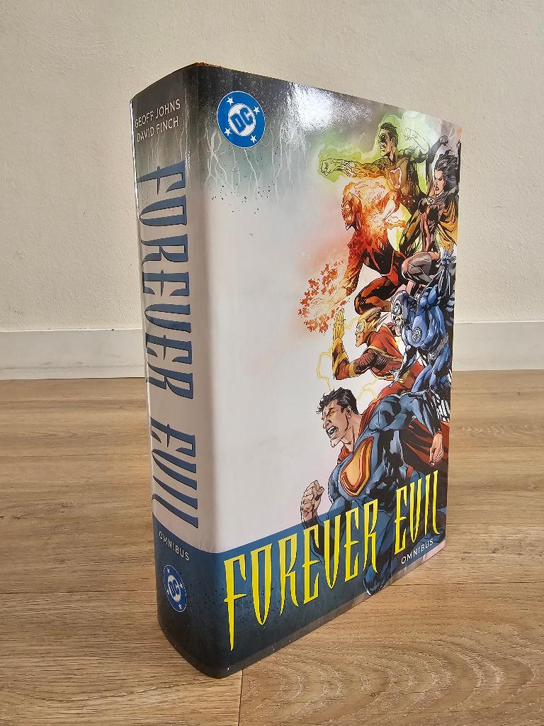 Forever Evil Omnibus HC DC Comics, Boeken, Strips | Comics, Eén comic, Amerika, Ophalen of Verzenden, Zo goed als nieuw