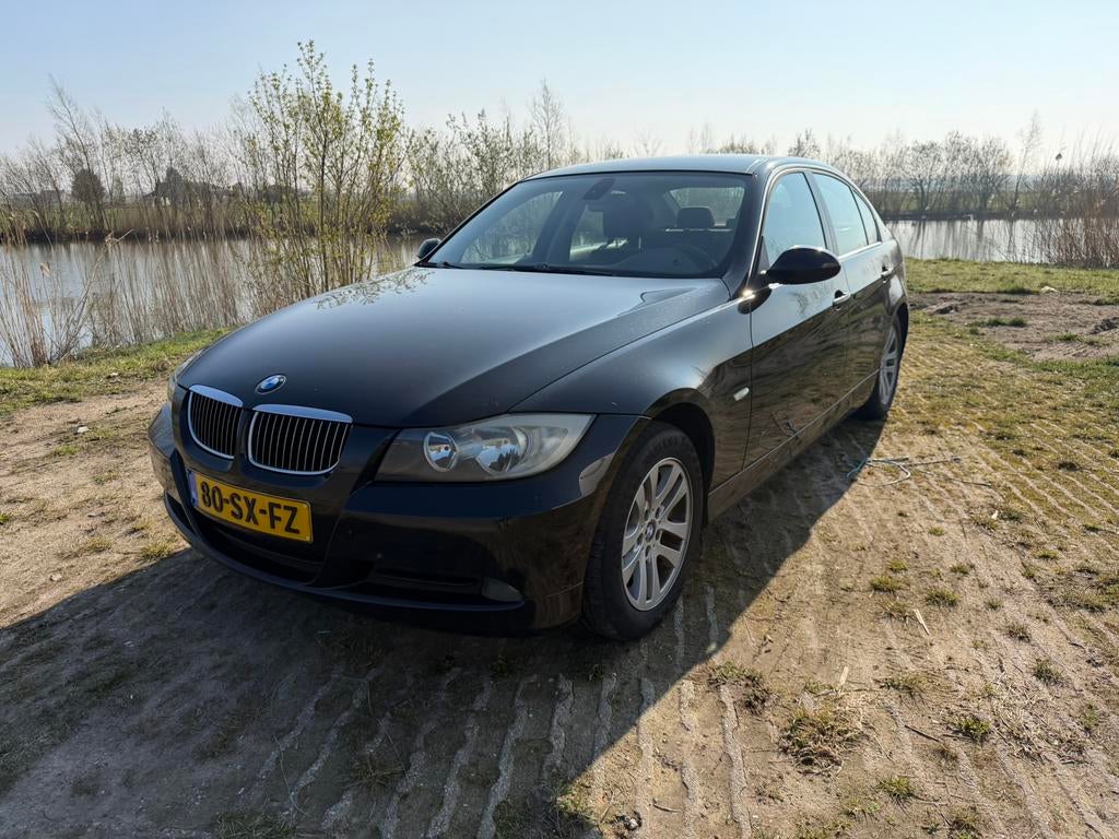 BMW 3-Serie 2.0 I 318 2006 Zwart nieuwe apk, Zwart, 4 cilinders, 129 pk, Zwart