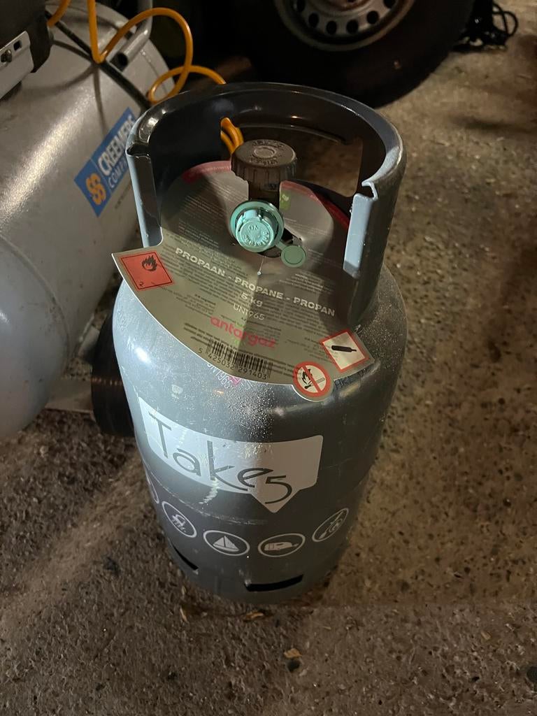 Nieuwe en volle propaangasfles 5KG, Ophalen, Nieuw