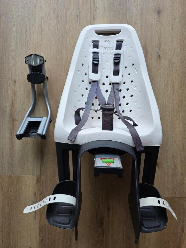 Yep achterzitje, wit, Ophalen, Gebruikt