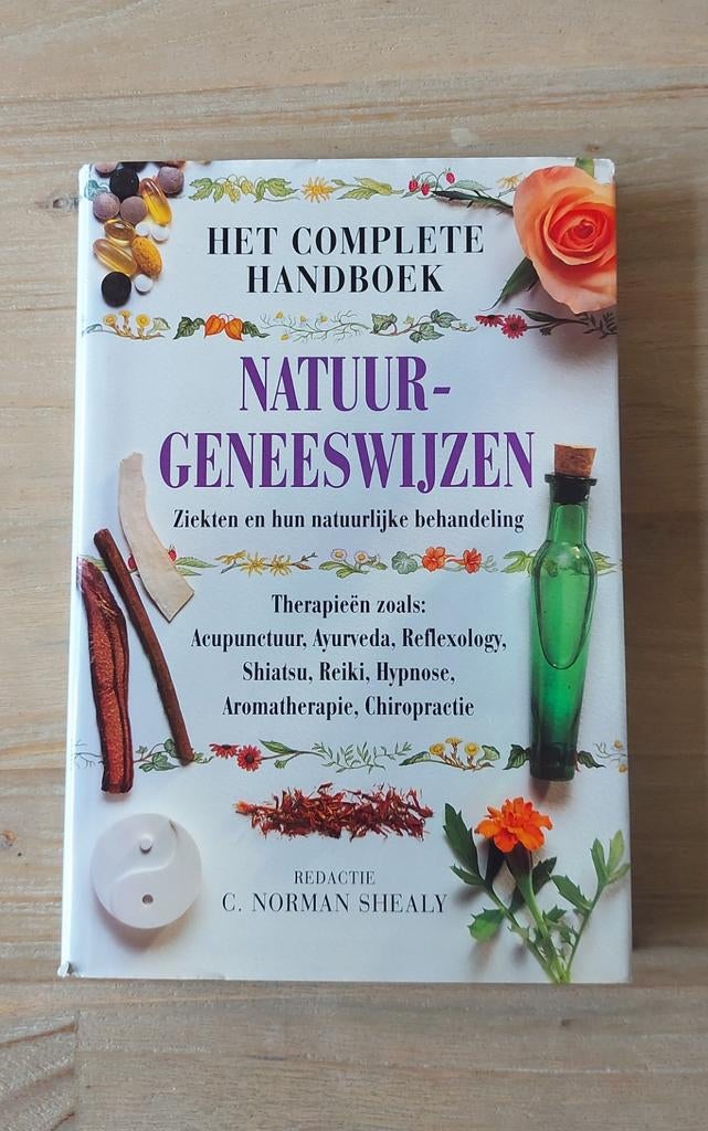 Het complete handboek natuurgeneeswijzen, Ophalen of Verzenden, Gelezen, Natuurwetenschap