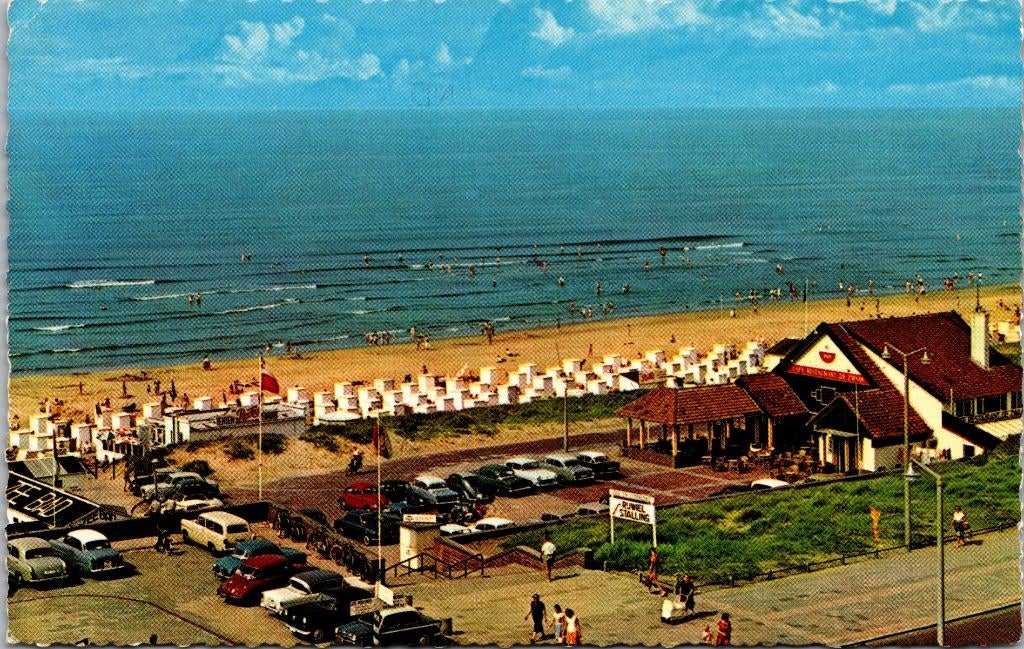 Katwijk aan Zee - Strandgezicht (1961), Verzamelen, Ansichtkaarten | Nederland, Verzenden, 1960 tot 1980, Gelopen, Zuid-Holland