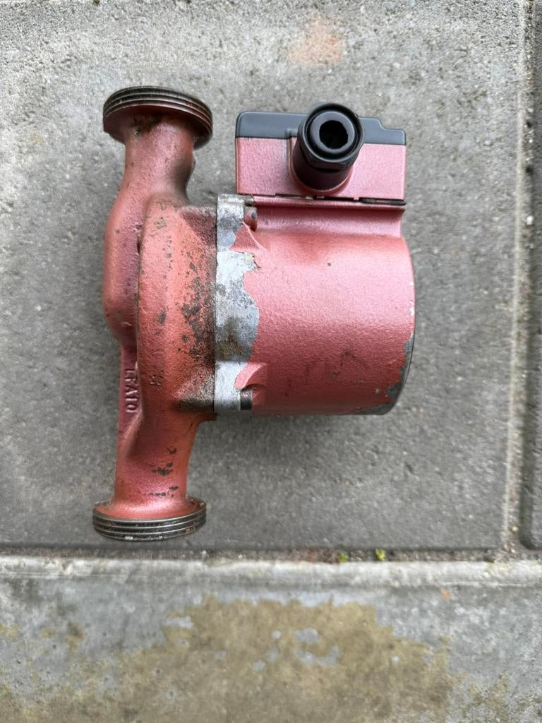 24V CV pomp, Ophalen, Zo goed als nieuw, Motor en Techniek, Zeilboot of Motorboot