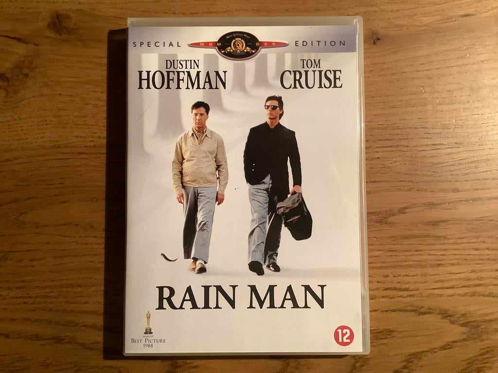 2. RAIN MAN, Barry Levinson, met Tom Cruise, Dustin Hoffman., Ophalen of Verzenden, Zo goed als nieuw