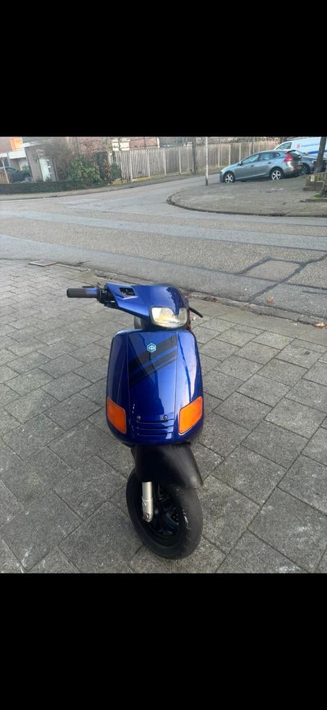 Piaggio zip fastrider, Ophalen of Verzenden, Zo goed als nieuw, Benzine, Zip