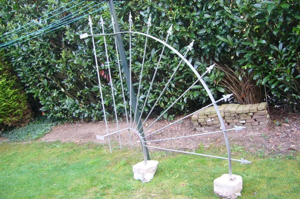 Hekwerkwaaier van massief verzinkt staal, Ophalen, Zo goed als nieuw, IJzer, Overige typen