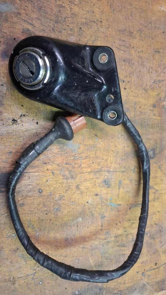 Contactslot Honda CB250 CB350, Ophalen of Verzenden