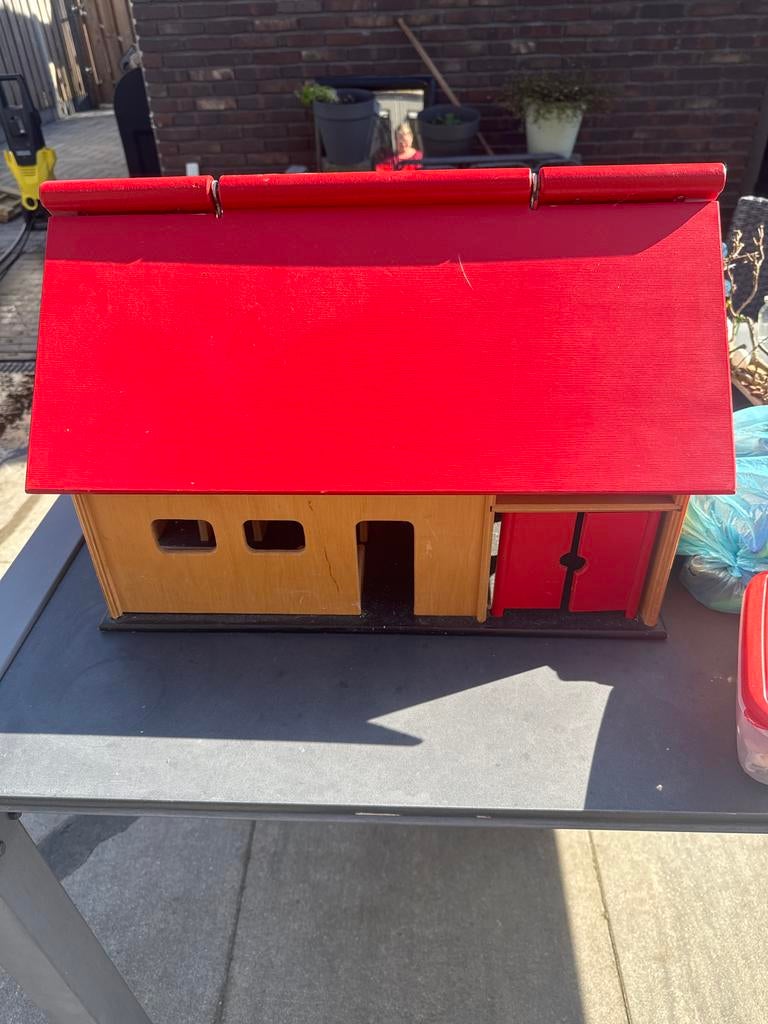 Houten boerderij met veel spullen, Ophalen of Verzenden, Gebruikt, Jongen of Meisje