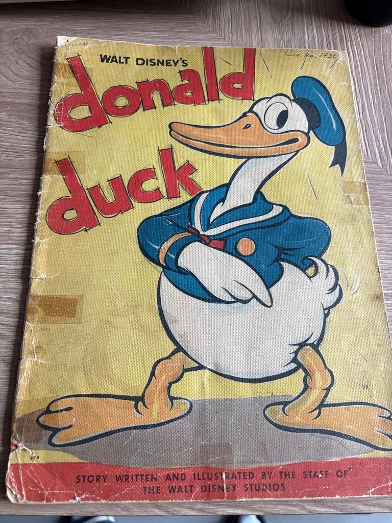 Allereerste Walt Disney's Donald Duck stripboek uit 1935, Boeken, Stripboeken, Eén stripboek, Ophalen of Verzenden, Gelezen