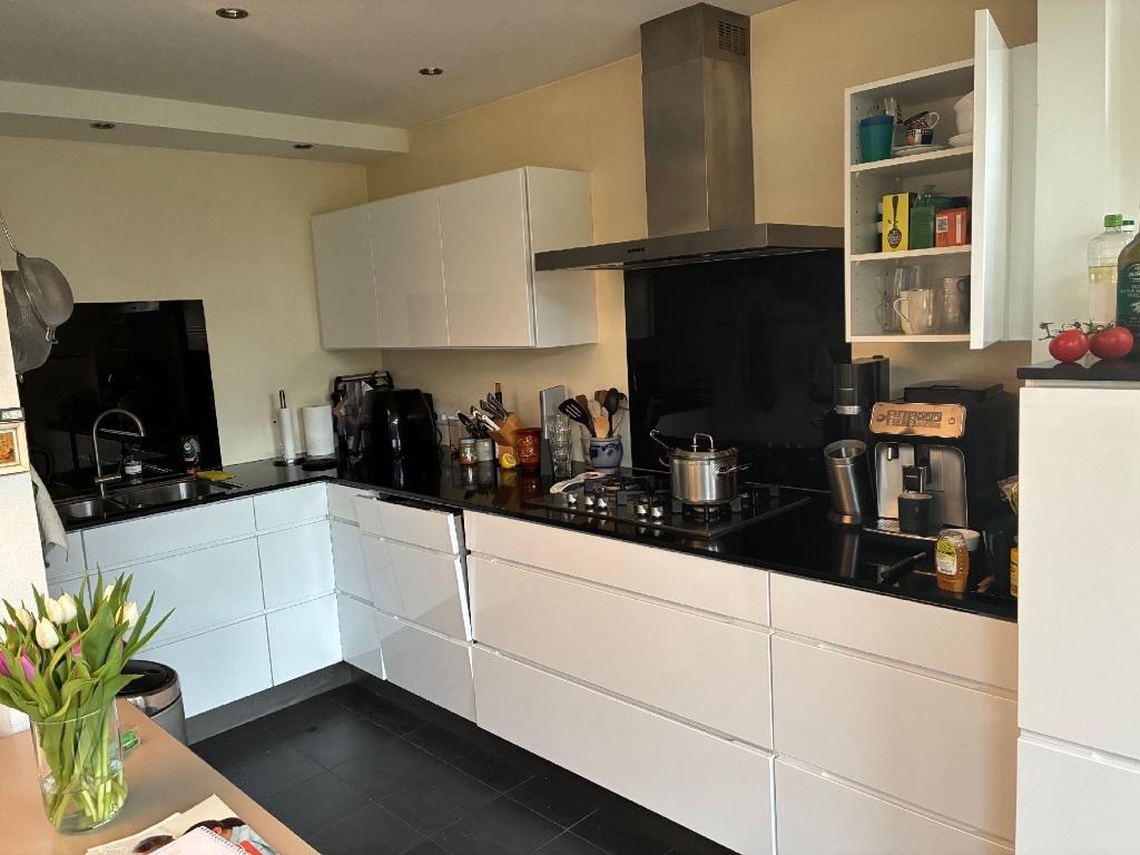 ✨Greeploze Hoogglans Kvik Keuken + Zwart Stenen Werkblad✨