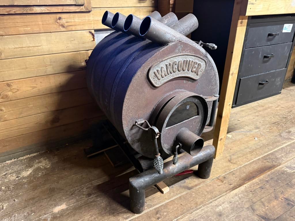 Vancouver (bullerjan) houtkachel met pijp, Huis en Inrichting, Kachels, Ophalen, Gebruikt, Houtkachel, Vrijstaand