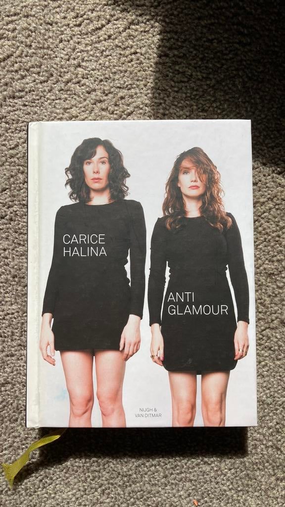 Halina Reijn - Antiglamour, Halina Reijn; Carice van Houten, Verzenden, Zo goed als nieuw, Mode algemeen
