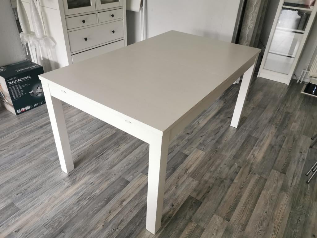 Ikea uitschuifbaar eettafel wit, Ophalen
