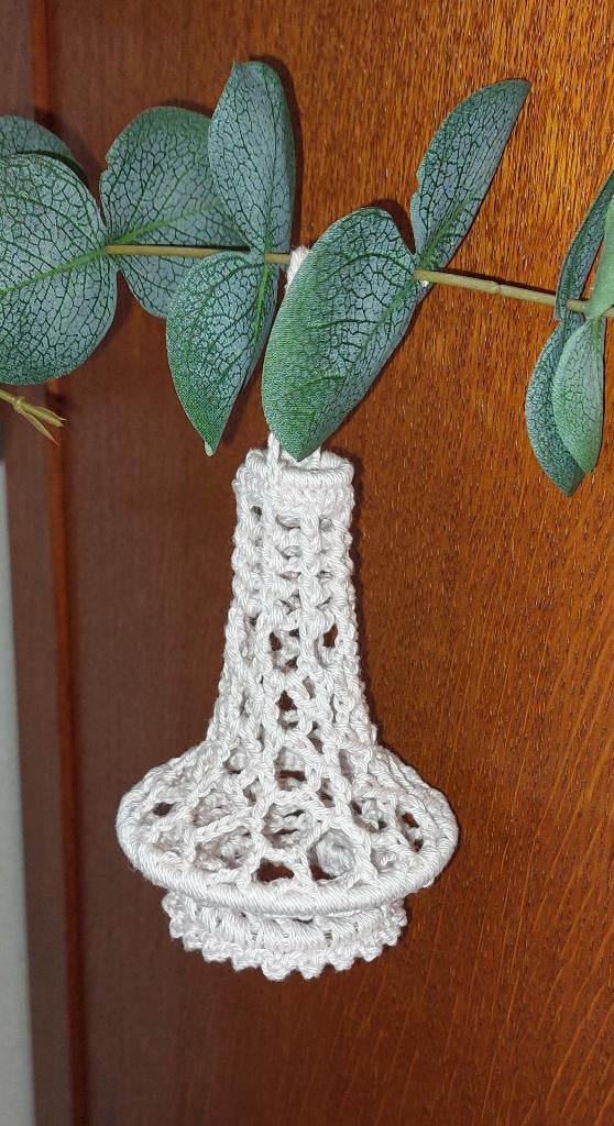 nieuw- 2 gehaakte mini kroonluchters ( ecru), Ophalen of Verzenden, Nieuw