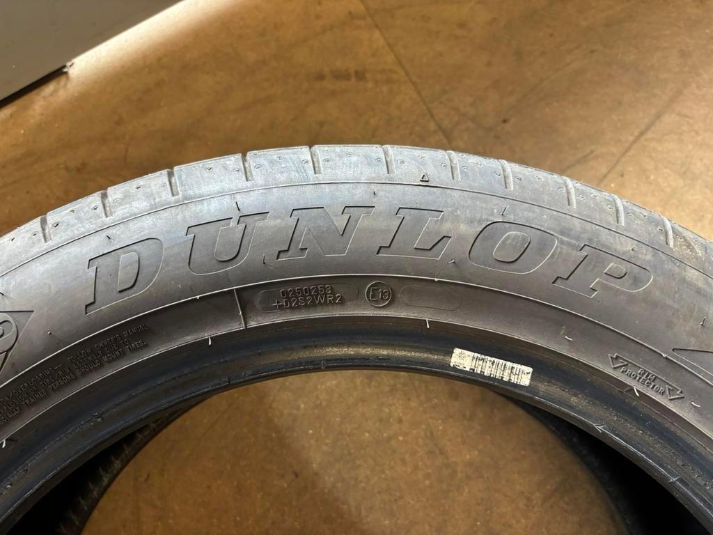 Diverse Sets 235-55-19 2 of 4 stuks A-Merken Zomerbanden, Gebruikt, 235 mm, Band(en), Personenwagen