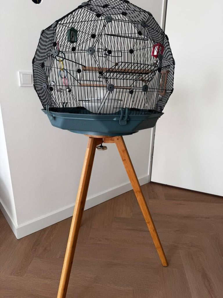 Geo Omlet Luxe Vogelkooi met originele voet, Ophalen of Verzenden, Zo goed als nieuw, Metaal, Vogelkooi