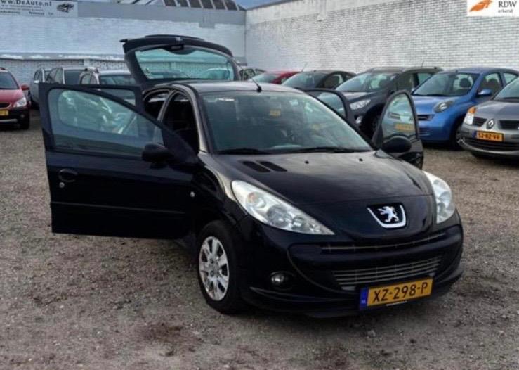 Peugeot 206+  1.4 Airco 2012 Benzine LAGE KILOMETERSTAND!, Auto-onderdelen, Ophalen, Peugeot
