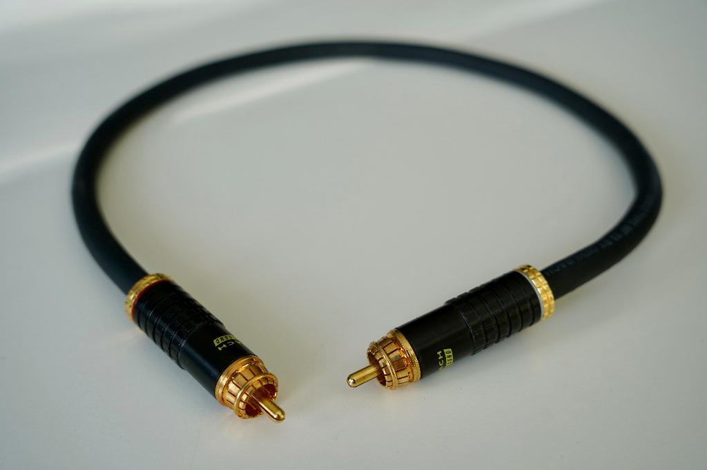 Oehlbach NF 13 coaxiale digitale interlink, Ophalen of Verzenden, Zo goed als nieuw, Minder dan 2 meter, Coaxiale kabel