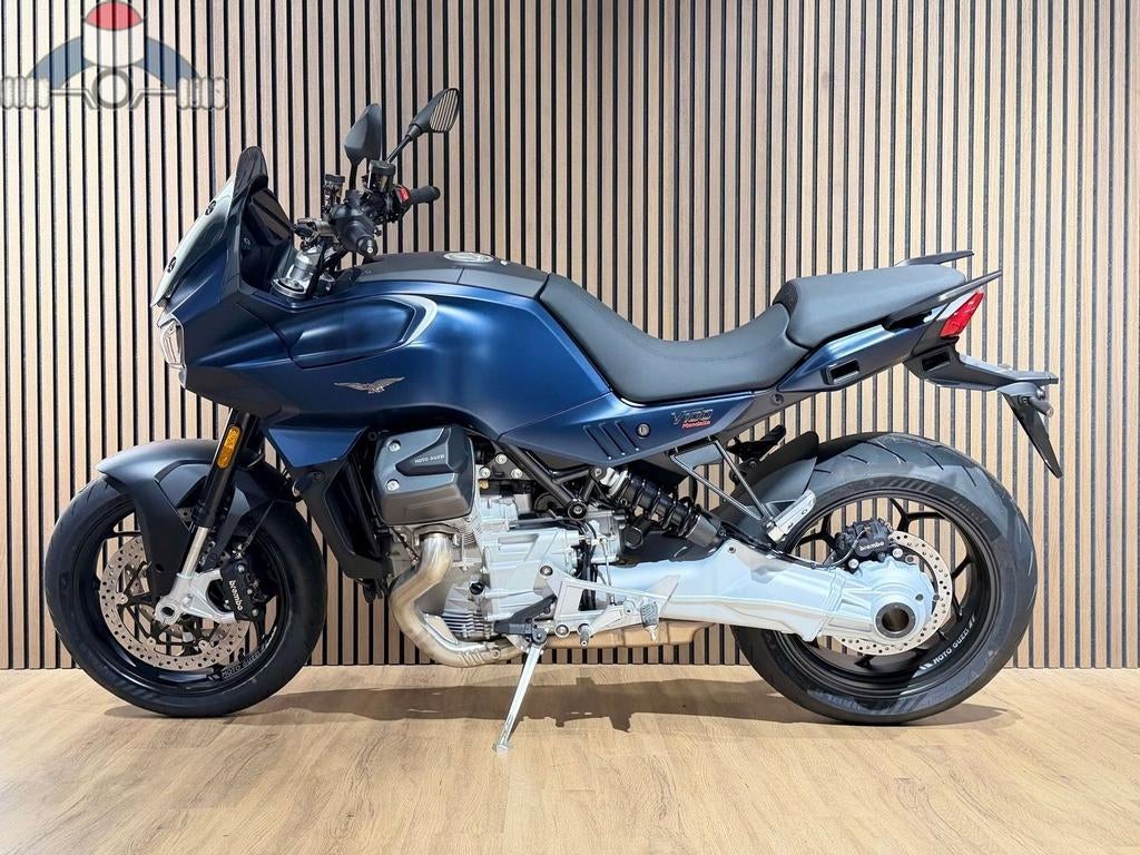 Moto Guzzi V100 Mandello Blu Oceano 2026 - foto 3