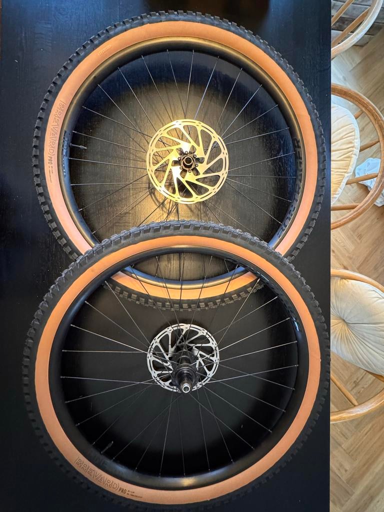 Nieuwe Bontrager Line TLR 30 29 inch Boost MTB wielset, Fietsen en Brommers, Fietsonderdelen, Ophalen of Verzenden, Nieuw, Wiel