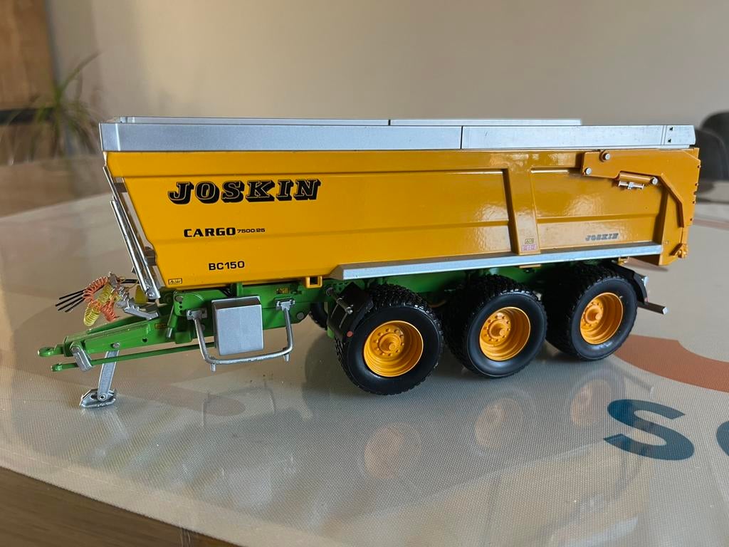 Joskin Cargo 7500/25 3 assige kieper ROS, Hobby en Vrije tijd, Modelauto's | 1:32, Ophalen of Verzenden, Gebruikt, Tractor of Landbouw