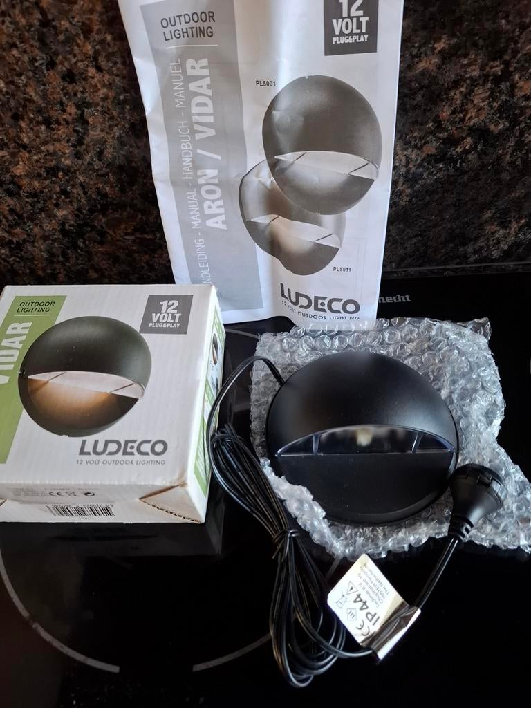 Tuinverlichting 12V nieuw in doos, Tuin en Terras, Buitenverlichting, Ophalen of Verzenden, Nieuw, Netvoeding, Minder dan 50 watt
