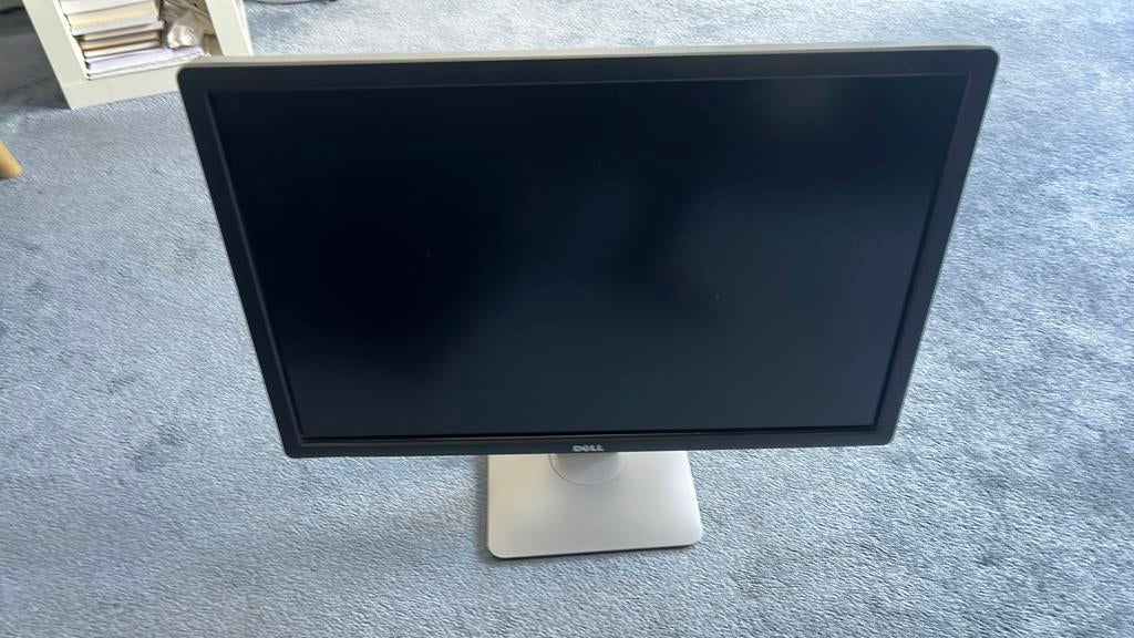 Dell U2413f Monitor - 24 inch Full HD, Ophalen, Gebruikt, IPS, In hoogte verstelbaar