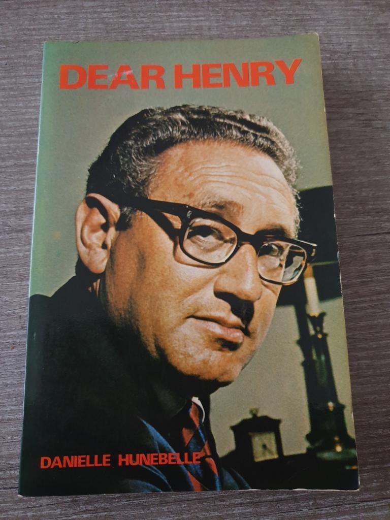 Dear Henry - Danielle Hunebelle (Politiek), Ophalen of Verzenden, Gelezen, Danielle Hunebelle