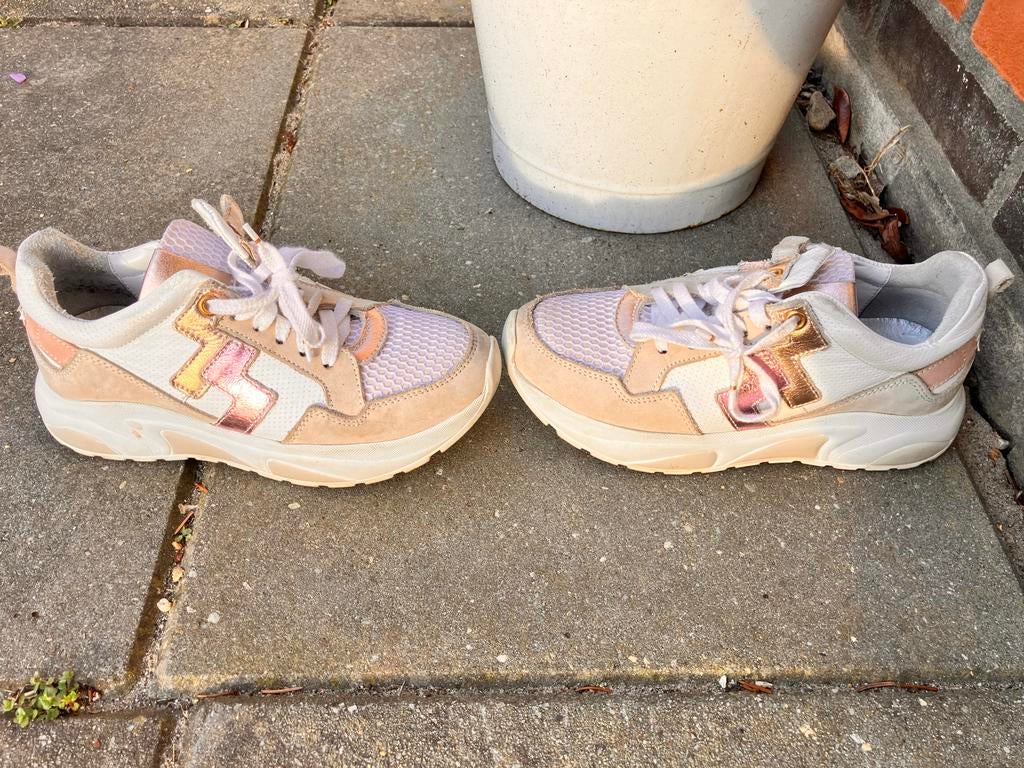 Zo goed als nieuwe meisjesschoenen maat 35, wijdte 5, Meisje, Schoenen, Ophalen of Verzenden, Zo goed als nieuw