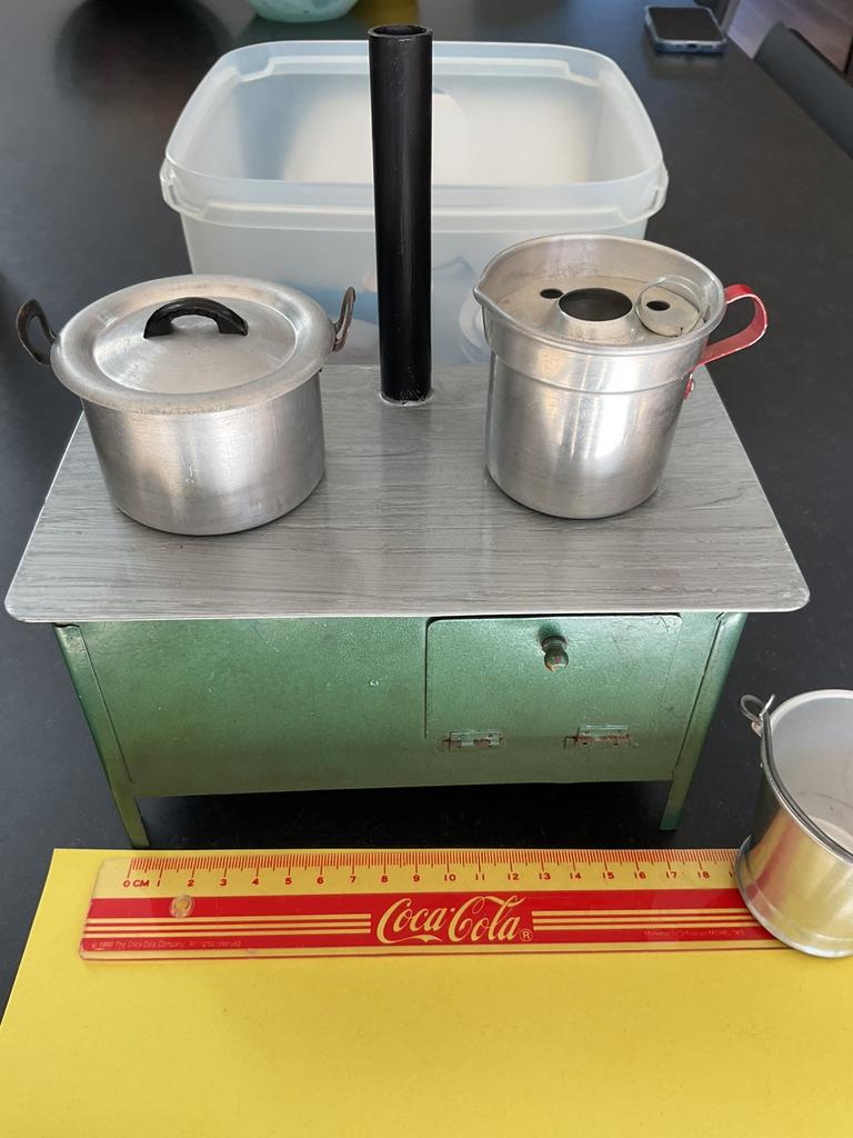 Oud speelgoed fornuisje, Antiek en Kunst, Antiek | Speelgoed, Ophalen of Verzenden