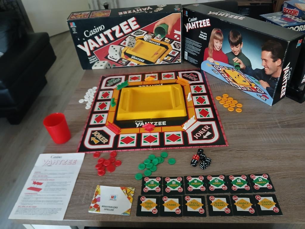 Casino Yahtzee, Vijf spelers of meer, Ophalen of Verzenden, Zo goed als nieuw, MB Spellen