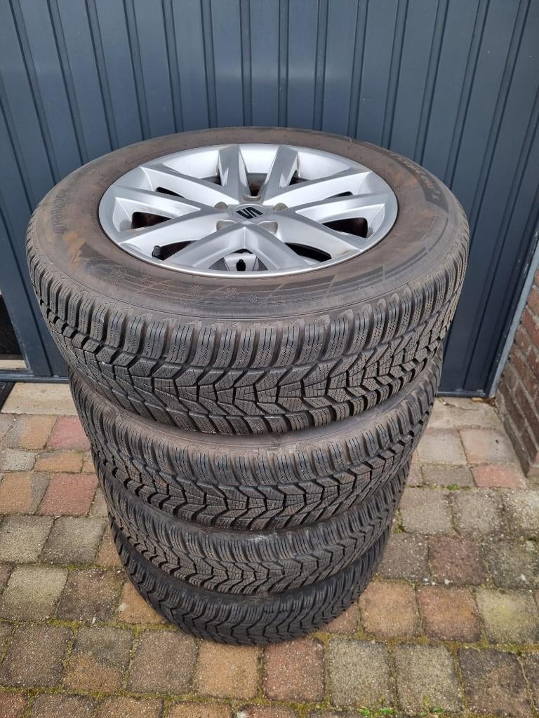 Set velgen 17 inch met winterbanden, Auto-onderdelen, Banden en Velgen, Ophalen, Velg(en), 17 inch, Winterbanden