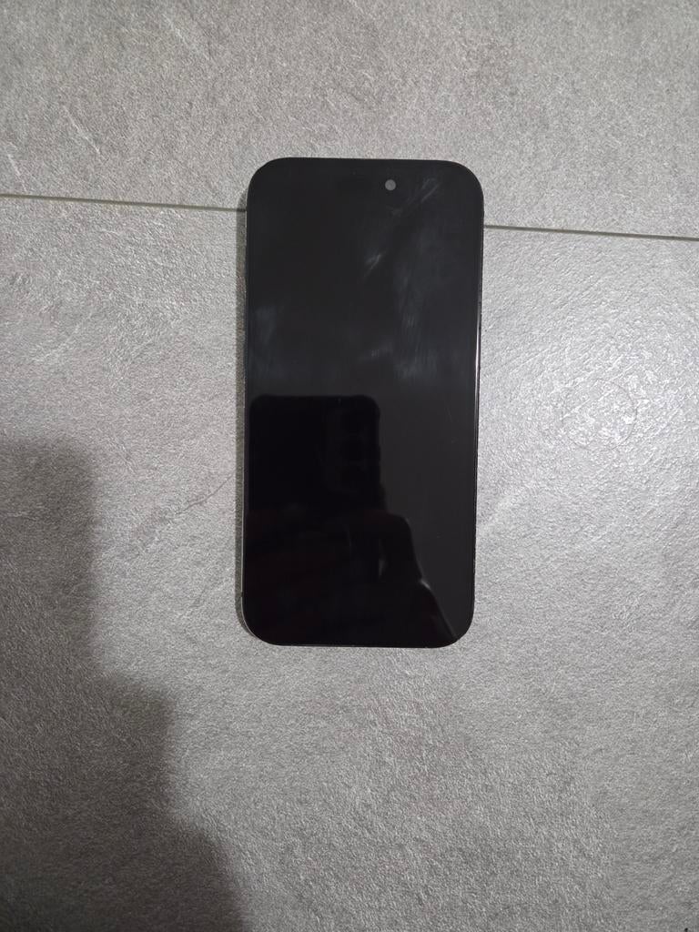 Iphone 15 128gb - beschadigt, Telecommunicatie, Mobiele telefoons | Apple iPhone, 128 GB, IPhone 15, Zwart, Ophalen of Verzenden