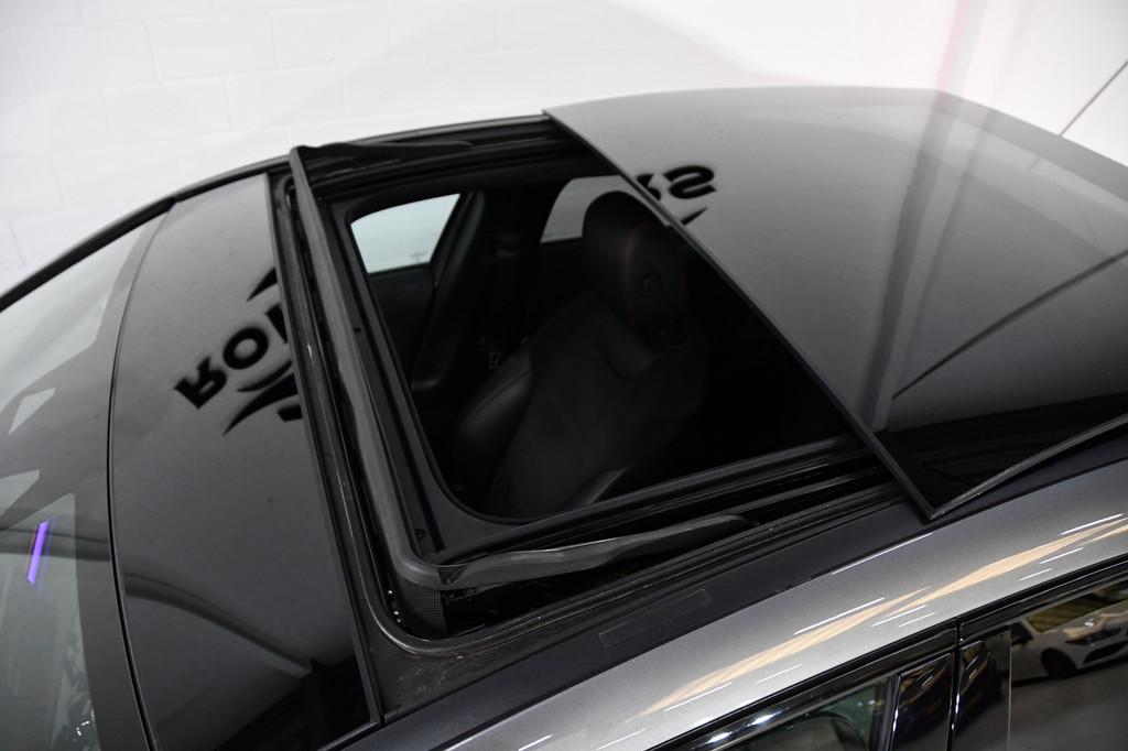 Mercedes-Benz A-klasse A200 AMG Pano*Camera*Keyless, Automaat, Gebruikt, Overige carrosserieën, Bedrijf