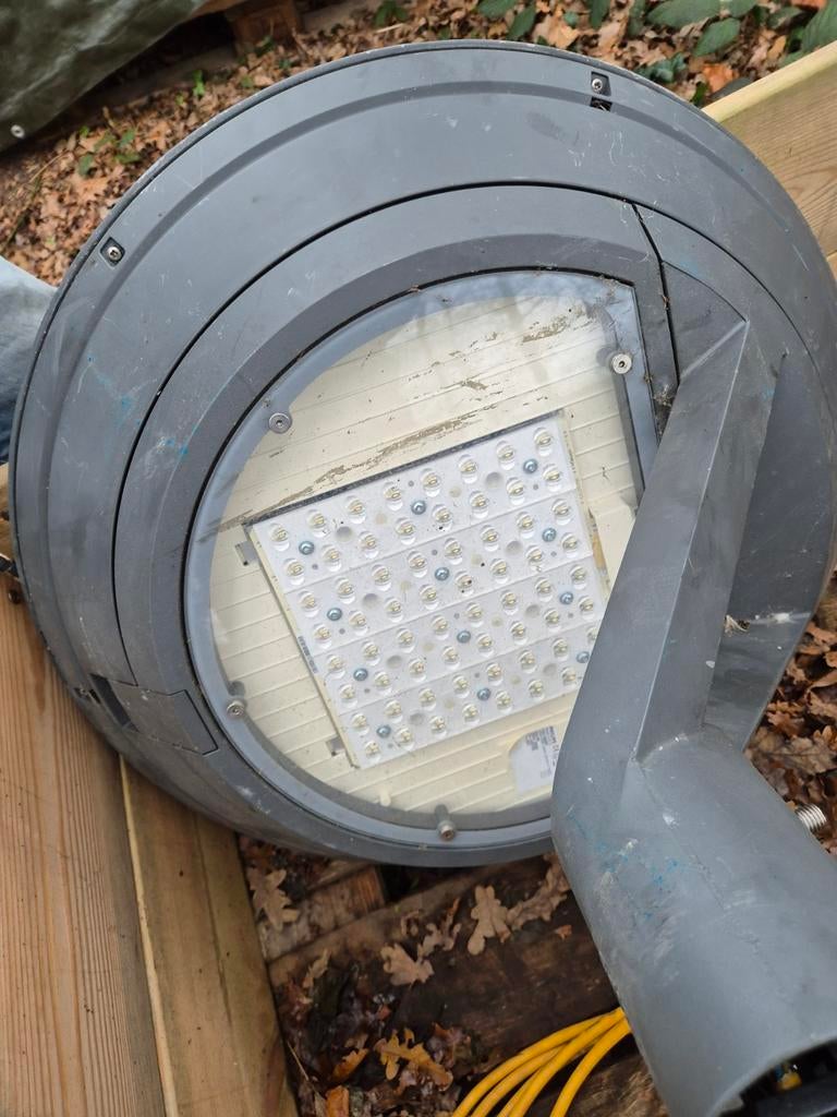 2 x PHILIPS City Spirit Street LED BDS480 + armatuur paaltop, Ophalen, Led-lamp, Minder dan 30 watt, E27 (groot)