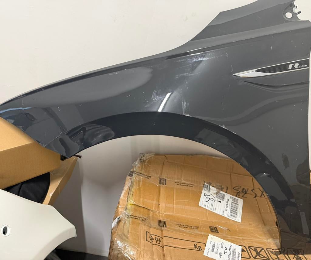 Vw polo 2g orginele voor scherm spatbord rechts gti R-Line, Ophalen, Volkswagen, Spatbord