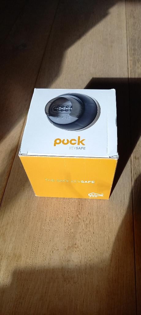 Puck keysafe SKG** sleutelkluis, Doe-het-zelf en Verbouw, Hang- en Sluitwerk, Ophalen of Verzenden, Zo goed als nieuw, Rvs, Slot